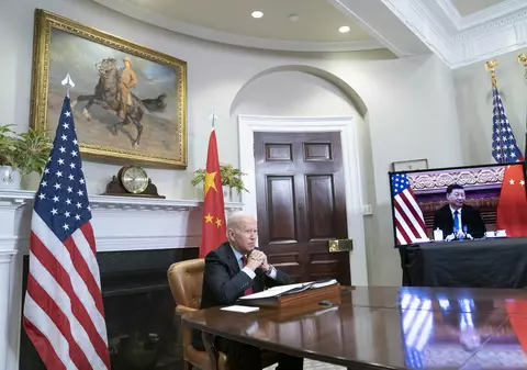 Joe Biden l-a avertizat pe Xi Jinping asupra „consecințelor” în cazul în care China va oferi sprijin material Rusiei