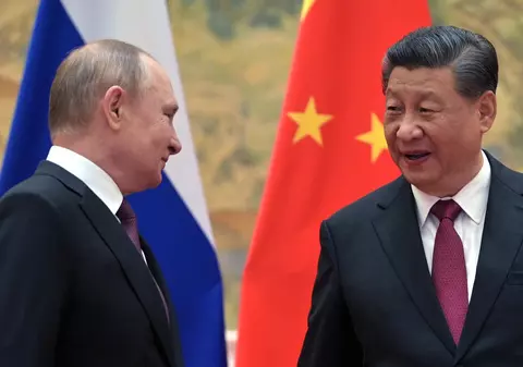 Ce ar alege China, între Rusia și Occident? Comerțul cu statele dezvoltate, covârșitor mai mare decât cel cu Moscova