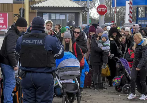 Val de indignare după ce un politician a spus că „n-am văzut atâtea fete frumoase, precum ucrainencele de la coada refugiaților. Nici la cluburile de noapte din Brazilia nu e așa!”
