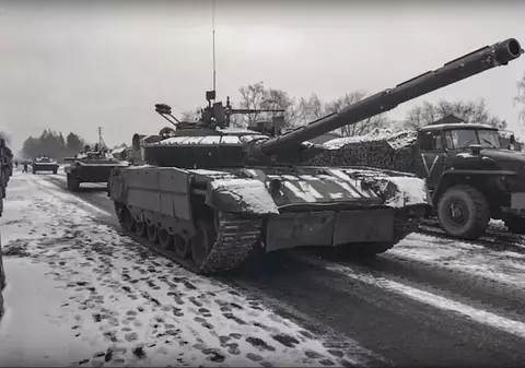 NATO: Rusia nu își va atinge obiectivele militare în Ucraina. Putin spune că totul e „în grafic”