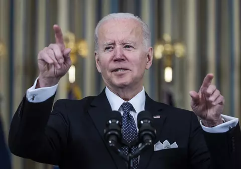 „Nu-mi pasă ce crede”, spune Joe Biden, după ce l-a numit „măcelar” pe Vladimir Putin