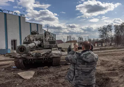 „Prelungirea războiului încurajează naționalismul extremist din ambele tabere”, avertizează o profesoară română de istorie la o importantă universitate din SUA