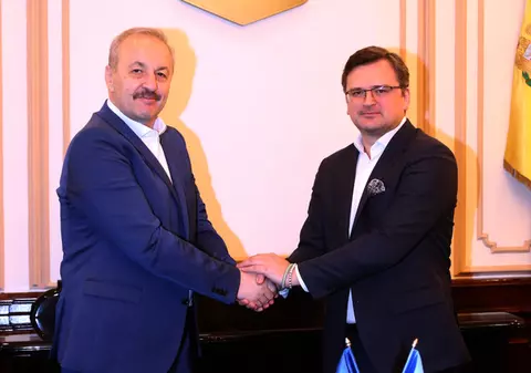 Vasile Dîncu „a condamnat în termeni duri atrocităţile comise de armata rusă în Bucea", la întâlnirea cu Dmitro Kuleba