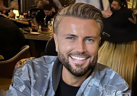 Cătălin Botezatu stă cu chirie, deși are proprietăți de milioane de euro: „Mă mut constant”