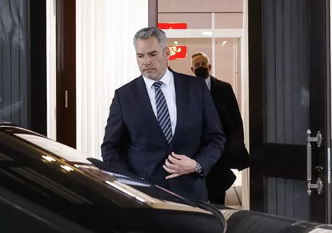 Cancelarul austriac descrie discuțiile cu Putin ca fiind „directe” și „dure”, la întoarcerea de la Moscova