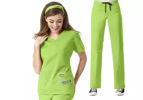 3 detalii cărora să le acorzi atenție deosebită la achiziționarea uniformei medicale