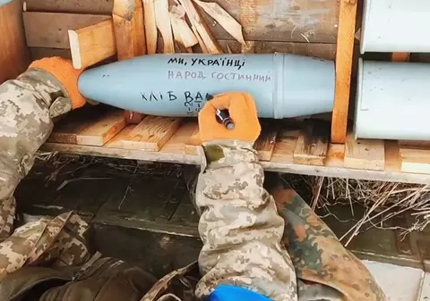 VIDEO| Rușii sunt atacați cu obuze pe care sunt scrise mesaje: „Noi, ucrainenii, suntem un popor ospitalier...”