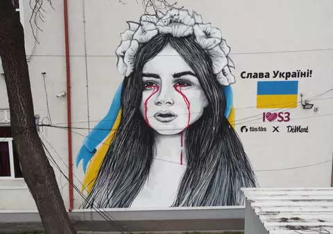 Artista ucraineană care a inspirat pictura de pe Liceul Mihai Bravu din București: „Am uitat cum e să trăiești și să nu-ți fie frică”