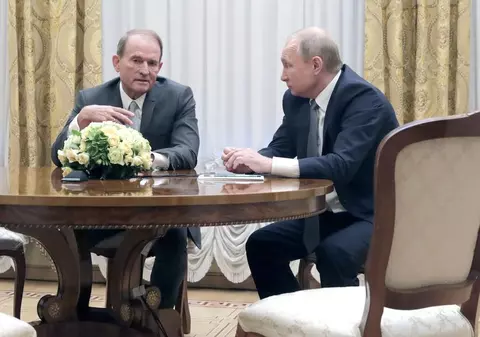 Ucrainenii l-au capturat pe oligarhul Viktor Medvedchuk, care ar fi nașul uneia dintre fiicele lui Putin