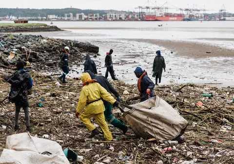 VIDEO | Cele mai grave inundații din Africa de Sud. Autoritățile au anunțat Peste 400 de morți