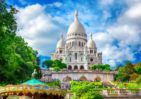 Biserica Sacré Coeur, Paris - curiozități despre ”Castelul Alb din Cer”