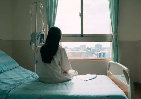 12 ani în căutarea dreptății. Lupta fără sfârșit a unei femei căreia medicii i-au tăiat un sân, după un diagnostic greșit de cancer