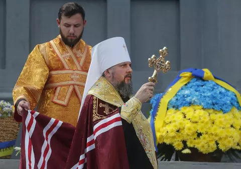 Liderul Bisericii Ortodoxe din Ucraina cere oamenilor să nu meargă la slujba de Paște, ca să nu cadă victime bombardamentelor