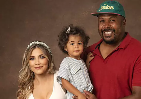 Cabral și Andreea Ibacka și-au botezat băiețelul. Petrecerea a fost întreruptă de un incendiu. Ce s-a întâmplat, de fapt