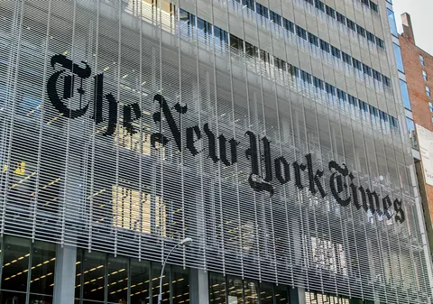„Ei nu înțeleg esența acestui război”. Cum a devenit New York Times un ziar criticat și blamat în Ucraina