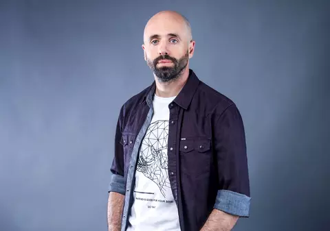 Interviu cu Andrei Samoil, arhitect la „Visuri la cheie”, despre emisiune: „Nu este un proiect caritabil, ci unul care aduce în lumina reflectorului familii de oameni luptători”