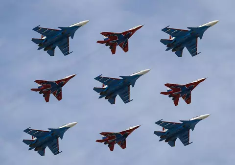 Paradă fără avioane. Kremlinul a anunțat de ce avioanele militare nu au zburat deasupra Pieței Roșii