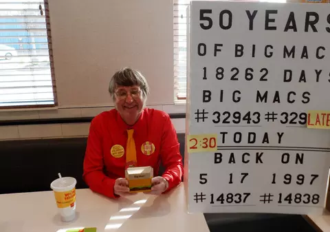 Cel puțin un Big Mac a mâncat în fiecare zi, timp de 50 de ani, un american care a povestit cum a ajuns să facă asta