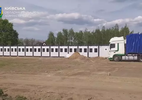 Oraș modular pentru locuitorii din Borodianka rămași fără case din cauza războiului. Când va fi deschis