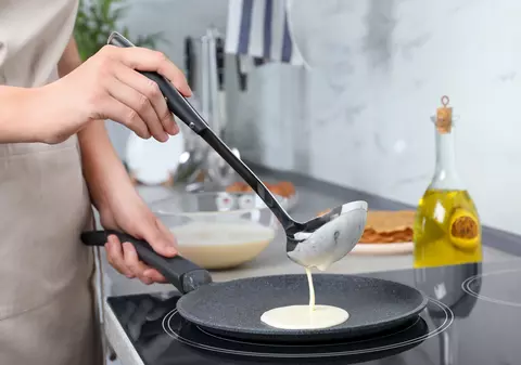 Ce să faci să nu se lipească clătitele