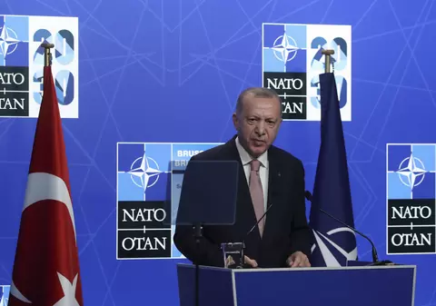 Turcia a anunțat public lista concretă de revendicări pe care le are pentru a debloca aderarea Suediei și Finlandei la NATO