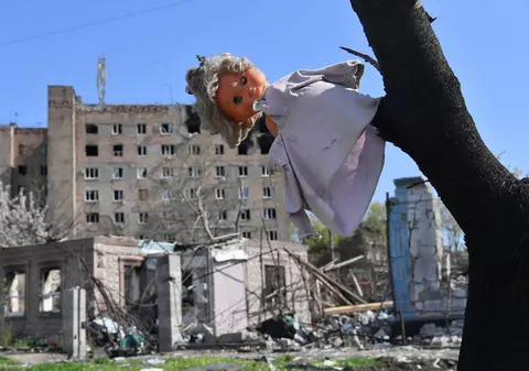 „M-am împăcat cu moartea mea. Mi-e mai frică de o viață sub ruși”. Jurnalul unei tinere care a supraviețuit o lună în subsolurile din Mariupol