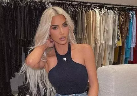 La ce trucuri a apelat Kim Kardashian să slăbească 7 kilograme în 3 săptămâni. Doar așa a putut purta rochia lui Marilyn Monroe