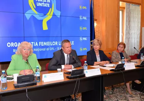 Nicolae Ciucă: „PNL susține cât mai multe doamne în funcții de conducere”