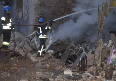 Și-a avertizat vecinii că urmează un atac și a murit în bombardament. Curajul unui adolescent de 15 ani din Odesa