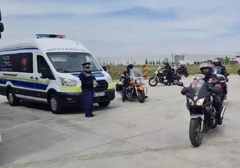 „Scăpare legislativă” din Codul Rutier corectată după 20 de ani. Motocicliști amendați pentru că nu respectau prevederea