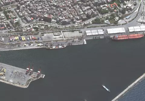 Un vas rusesc a fost fotografiat din satelit în timp ce transporta cereale furate din Ucraina în Siria