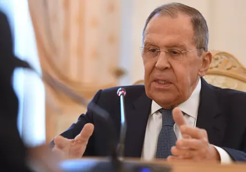 Mitul potrivit căruia Hitler ar avea origini „evreiești”, invocat de Serghei Lavrov, se bazează pe simple speculații, spun experții