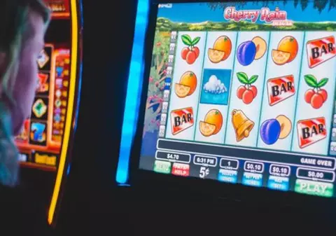 Cum influențează tehnologia industria cazinourilor online