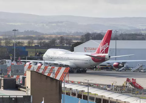 Un avion s-a întors din drum după 40 de minute, deoarece pilotul nu a dat examenul final de zbor