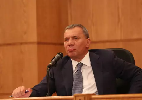 Rusia recunoaște pentru prima dată că are probleme cu exporturile de petrol și gaze naturale