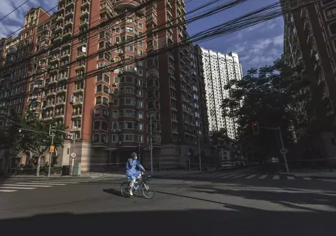 Shanghai înăsprește măsurile de izolare, deși numărul de cazuri COVID scade. „Nu faceți ce vreți. Aici e China”