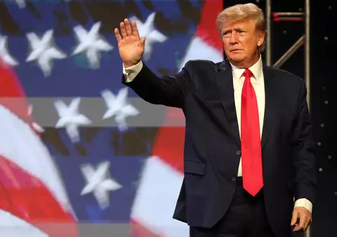 Donald Trump și doi dintre copiii săi trebuie să depună mărturie sub jurământ privind afacerile imobiliare ale familiei