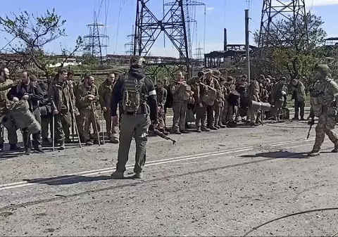 Soarta luptătorilor din Azovstal, incertă. Măsurile anunțate de Rusia, după ce aceștia s-au predat