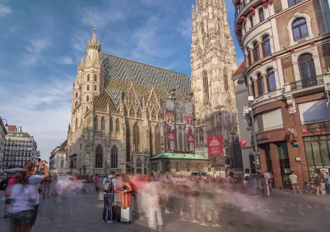 Topul celor mai bune 10 oraşe în care să trăieşti. Podiumul, alcătuit doar de orașe europene