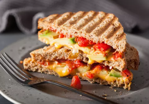 5 idei de sandviciuri fără carne