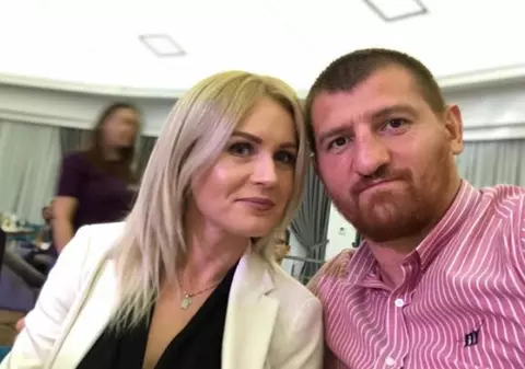 Cătălin Moroșanu și-a botezat băiețelul în mare secret. Primele imagini de la biserică, dar și de la petrecere: „Am avut în jur de 200 de persoane”