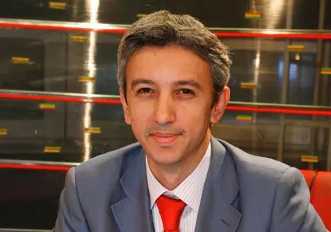 Cum arată și cu ce se ocupă fiica lui Dan Diaconescu. Dona are 16 ani și și-a făcut tatăl mândru