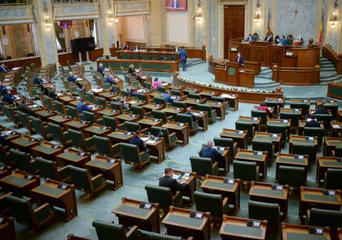 Proiect în Parlament: Vârsta consimțământului sexual, ridicată la 15 ani