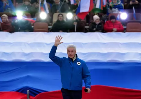 Rușii au înfrățit Luhansk cu Moscova și se angajează „să reconstruiască” orașul