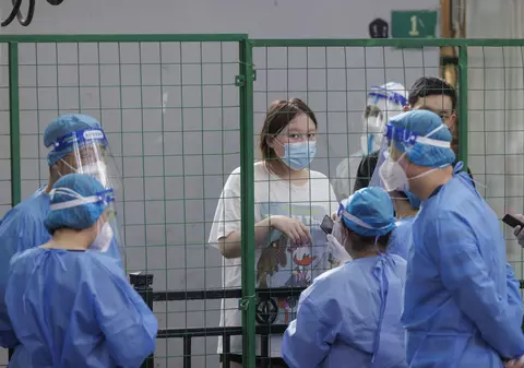 Un cartier cu 2,7 milioane de locuitori din Shanghai intră în carantină, la o săptămână de la relaxarea restricțiilor