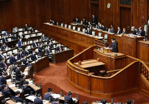 Japonia va pedepsi cu închisoarea „insultele online”, după ce o fostă luptătoare profesionistă s-a sinucis din cauza hărțuirii online