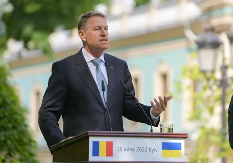 Klaus Iohannis a cerut, la Kiev, crearea unei „coaliții de state” care să garanteze transportul în siguranță al cerealelor din Ucraina