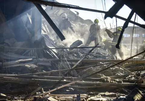 LIVETEXT Război în Ucraina, ziua 125 | Rusia a intensificat atacurile în mai multe zone. La Mikolaiv au căzut opt rachete rusești. Bombardamente și în Odesa