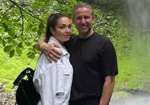 Laurențiu Reghecampf și Corina Caciuc, prima apariție la un eveniment, după ce au devenit părinți. Cum arată proaspăta mămică