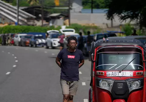 Criză de combustibil în Sri Lanka. „Economia se confruntă cu un colaps total”
